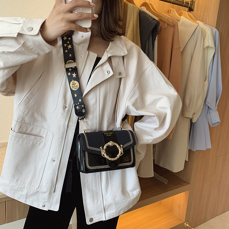 Chic Retro Small Square Crossbody Bag for Women
